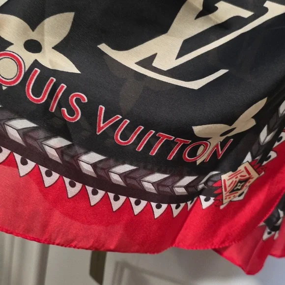 Louis Vuitton NWT Black and Red Scarf - Picture 11 of 11